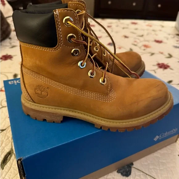 🧡 Women’s Timberland Waterproof Workbooks - Picture 2 of 8